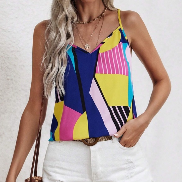 Boho Geo Print Backless Twist Back Cami Top - Picture 2 of 10